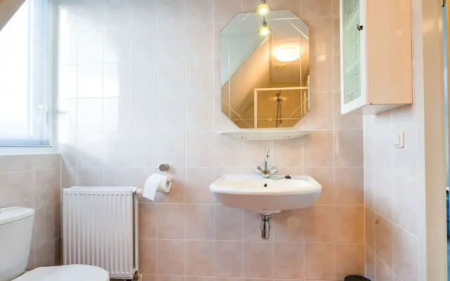 Captivating Holiday Home in Zeewolde near Forest