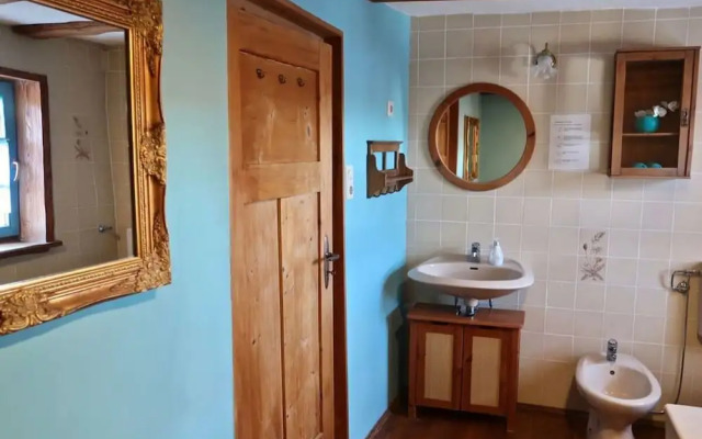 Nice Apartment in Weilmunster