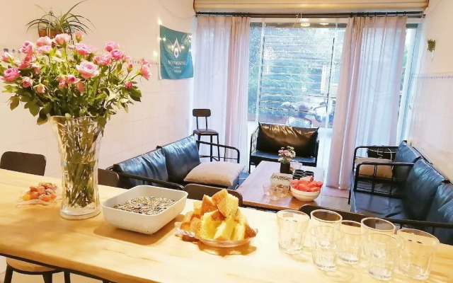 Kunming LiuxiaChunshu Hostel