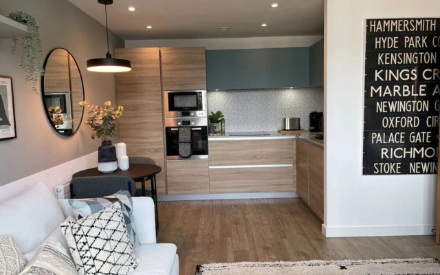 Chic 1 Bedroom Apartment Near Tooting Broadway