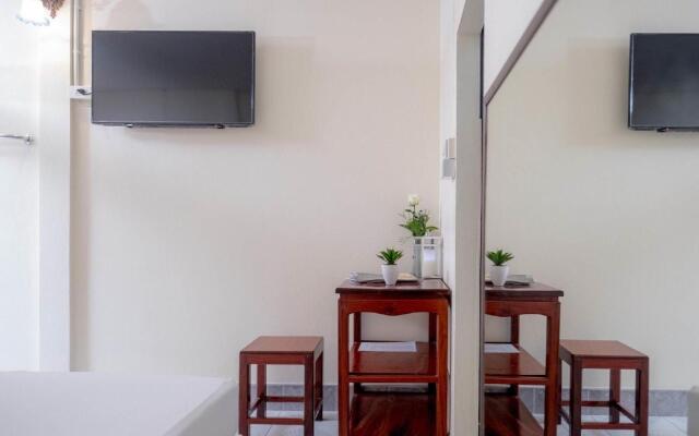 Chimphli Hotel