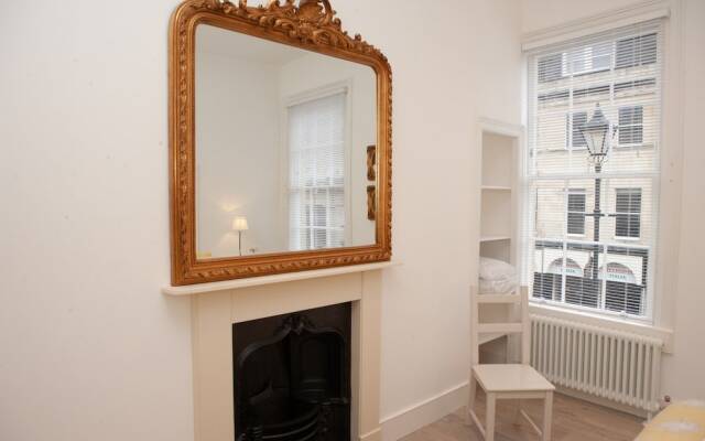 1 Bedroom Luxury Flat in Central Bath