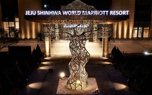 Marriott Jeju Shinhwa World Hotels & Resorts