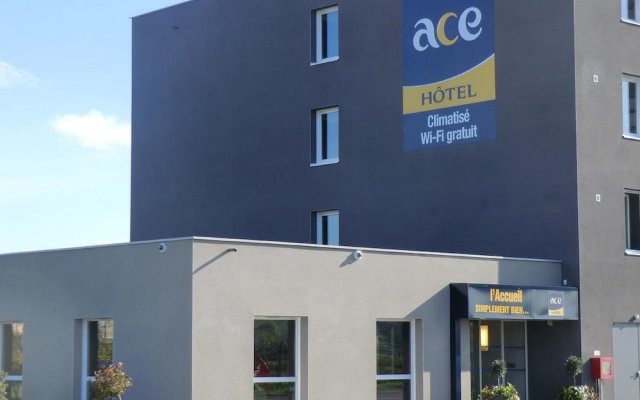 ACE Hôtel Montluçon