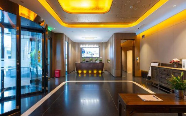 Fengyuan Hotel