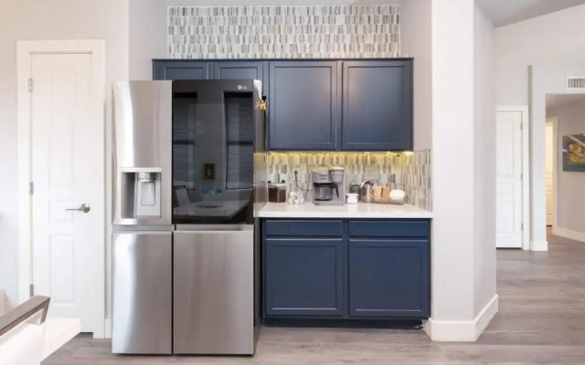 Scottsdale Condo Overlooking Golf Course