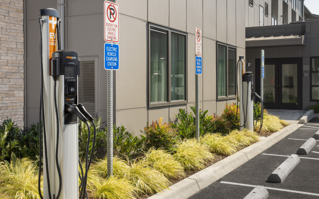 Country Inn & Suites by Radisson, Seattle-Tacoma International Airport, WA