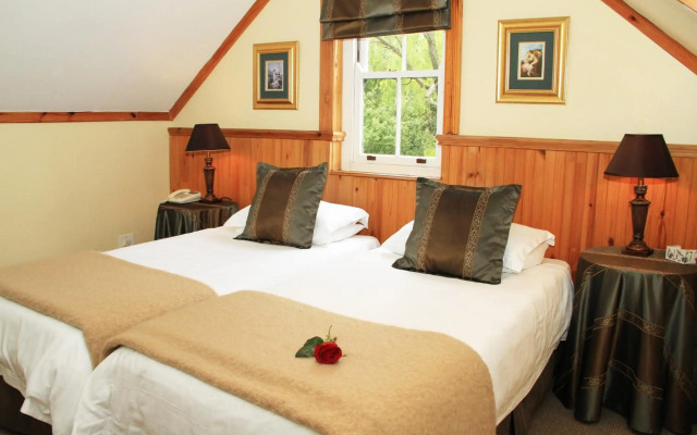 Evergreen Lodge