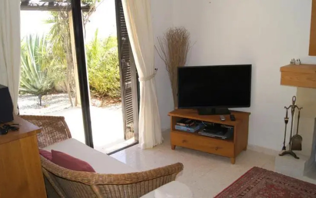 Kamares Villa