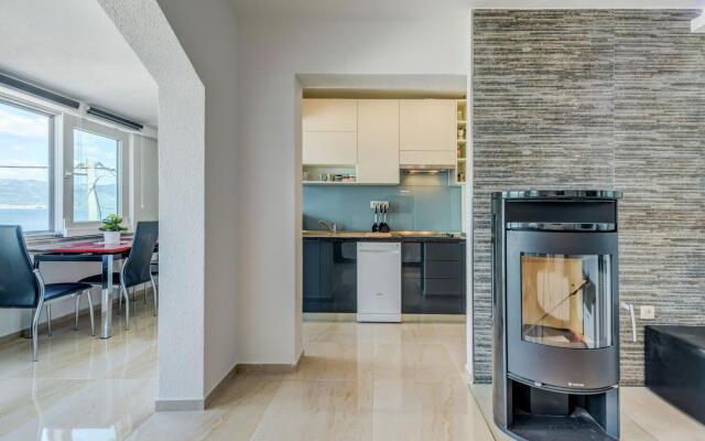 Apartment in Arbanija With Terrace