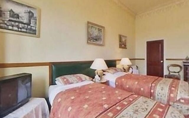 Langley Bank Guest House