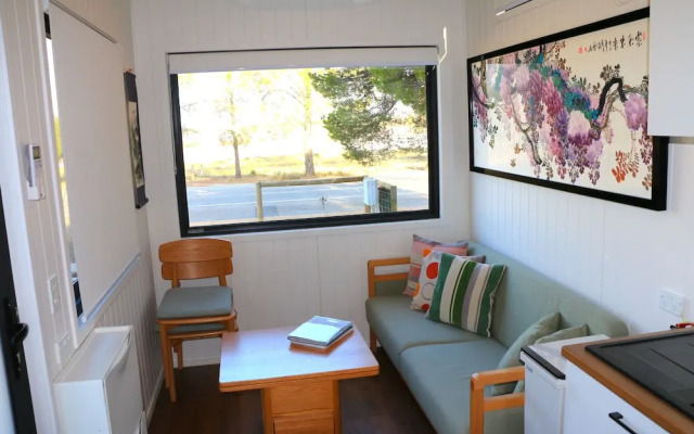 The Pink Lake Tiny House - 'peony'