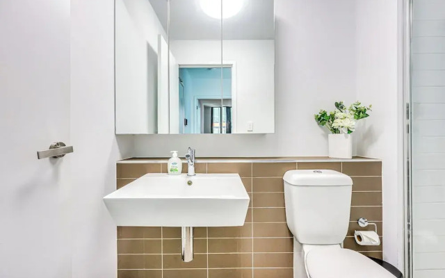 StayAU Leisure 2BR Modern CBD Apt