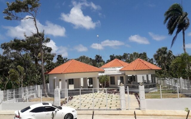 Villas HL Cabrera