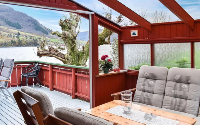 Nice Home in Ølensvåg With 3 Bedrooms and Wifi