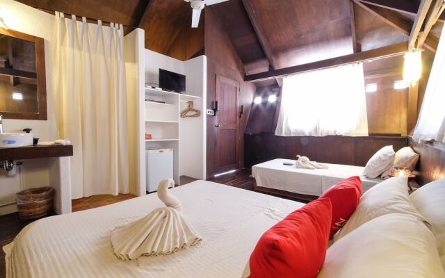 ZEN Rooms Pito Huts Station 3