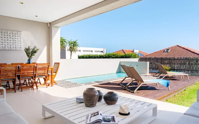 Elegant Villa With Breathtaking Views Sonas Villa