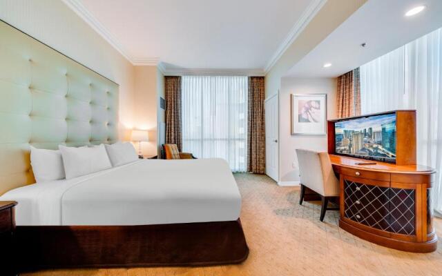 Jet Luxury at The Signature Condo Hotel
