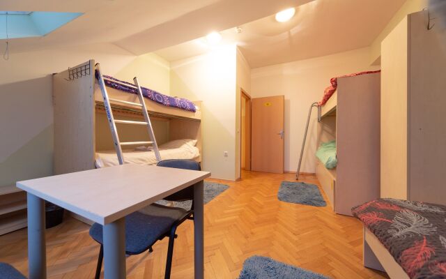 Ana Hostel