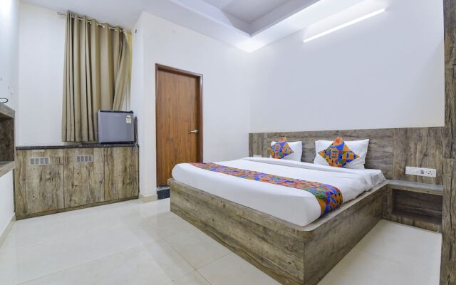 Fabhotel My Stay Sirvi Inn