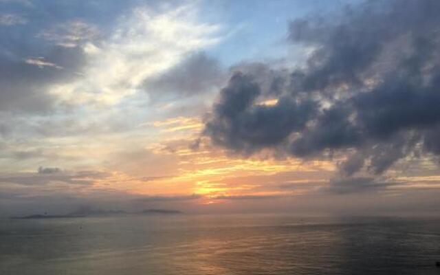 Miaoji Seaview Guesthouse