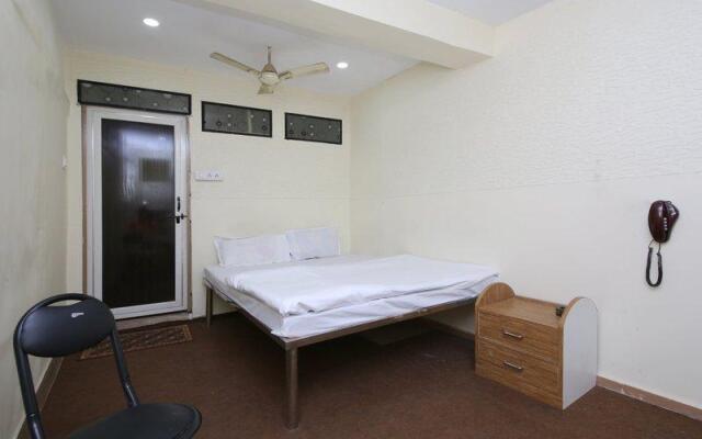 OYO 40622 Shahi Guest House