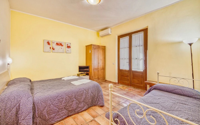 Pomegranate apt With Shared Pool