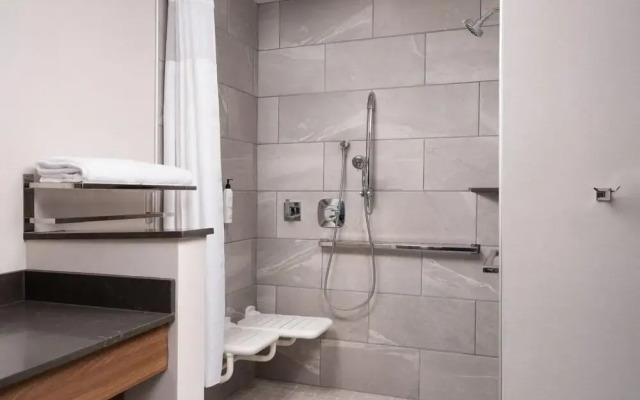 Fairfield By Marriott Inn & Suites Waycross