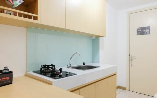 Comfy Studio Apartment at M-Town Residence near Summarecon Mall