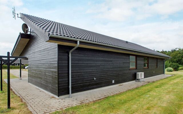 Serene Holiday Home in Hemmet With Sauna