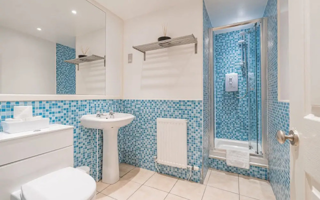 2 Bed Grassmarket Apartment