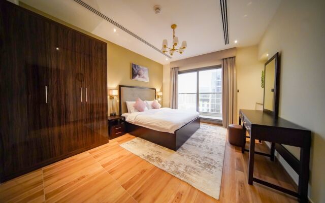 Unforgettable 1BR Burj Khalifa Views