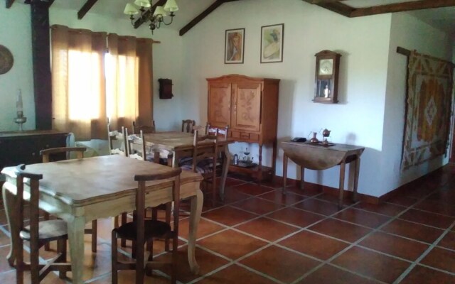 Posada de Campo Los Azahares