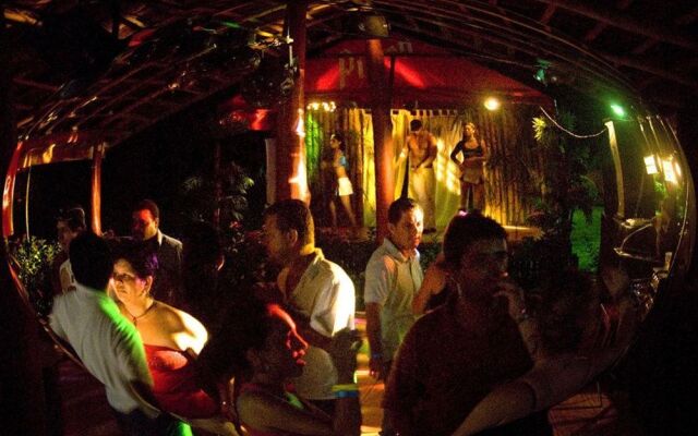 Hotel Walt Paraiso