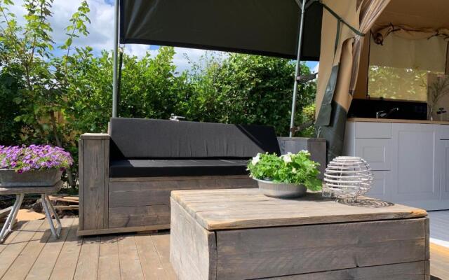 Glamping aan de Plas