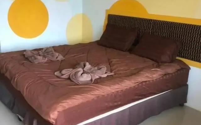 Petpumok Wangnamkhiao Hotel