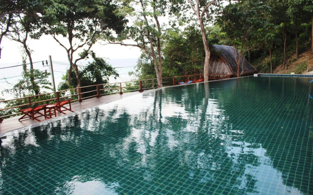Phi Phi Phu Chalet Resort