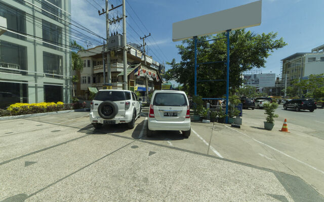 艾里班贾尔马辛贝姆鲁史巴鲁阿梅德亚尼 2 号酒店(Airy Pemurus Baru Ahmad Yani 2 Banjarmasin)