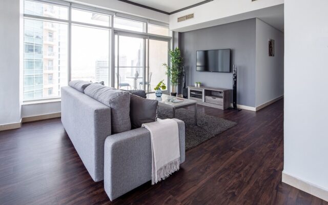 Modern & Stylish Apartment in Downtown, фото 2
