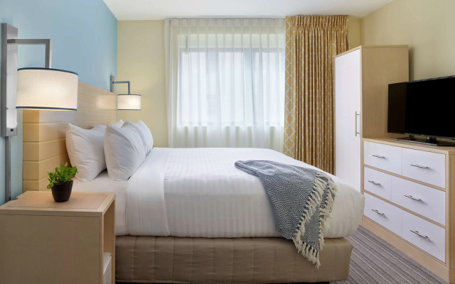 Sonesta ES Suites New Orleans Downtown