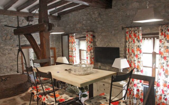 Holiday Home Uxaneko-errota