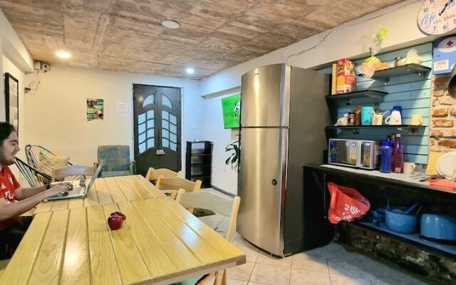 HoM Monterrey - Hostel