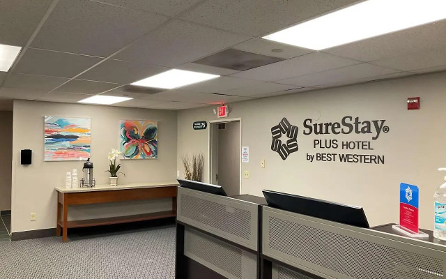 Surestay Plus Hotel By Best Western Seatac Airport