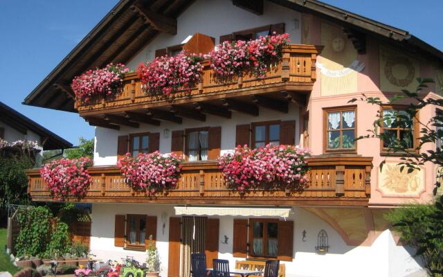 Apartment With View of the Bavarian Alps