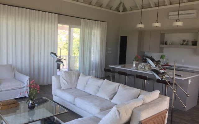 2 Bedroom Bungalow-Style Villa