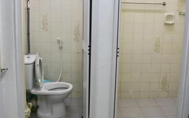 Macallum Budget Muslim Homestay