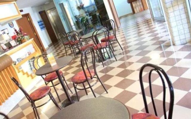 Hotel Atis