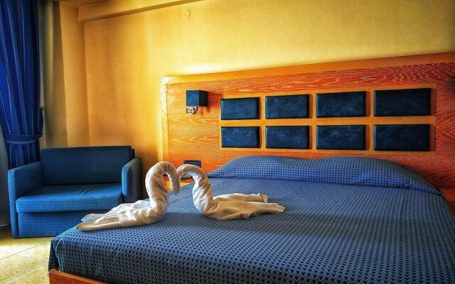 Отель Aegean Blue Beach