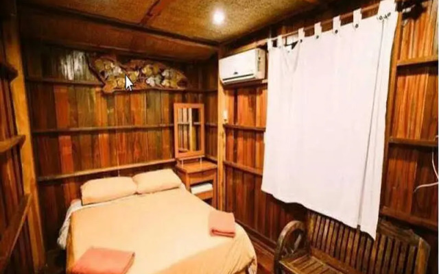Pufa EngNam Lake Resort