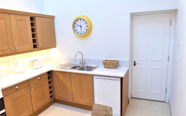Town Hall Lofts Settle Apartment 2
